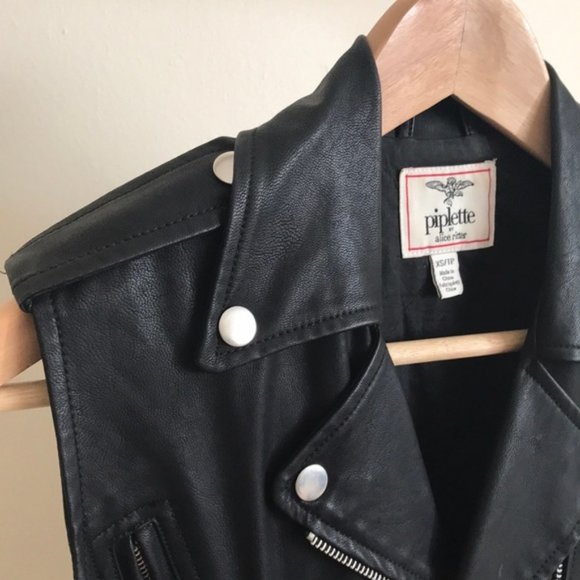 NWOT UO Alice Ritter Vegan Leather Moto Vest - Picture 3 of 5